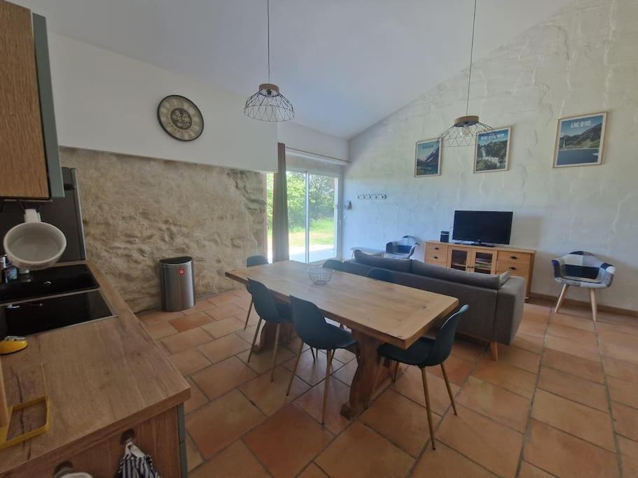Ferme Ariegeoise, Gite Du Lac Unzent エクステリア 写真